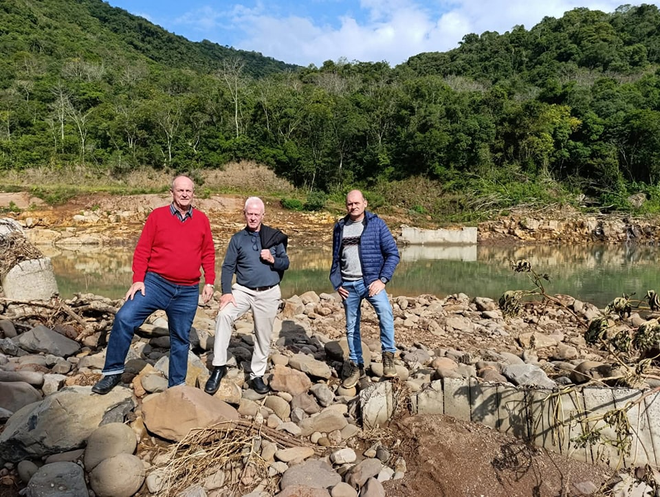 Prefeitos de Progresso e Fontoura Xavier visitam local onde será construída nova ponte entre os municípios