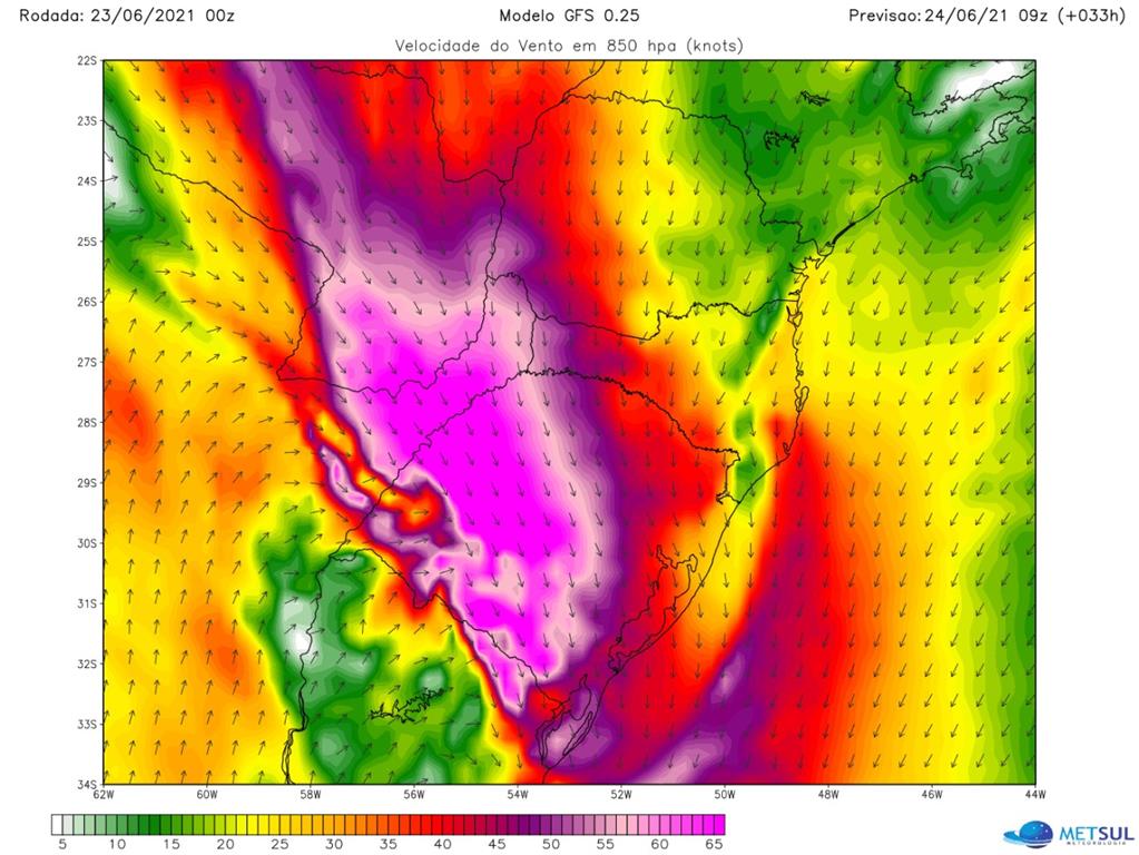 Alerta para ciclone extratropical com risco de temporais nesta quinta-feira