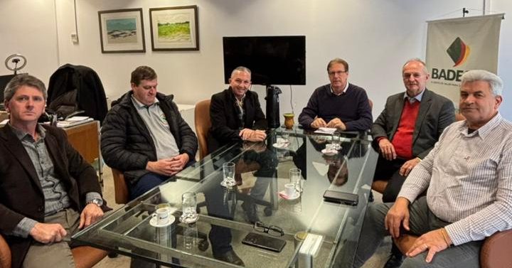 Autoridades realizam visita ao Badesul em busca de recursos para infraestrutura e turismo