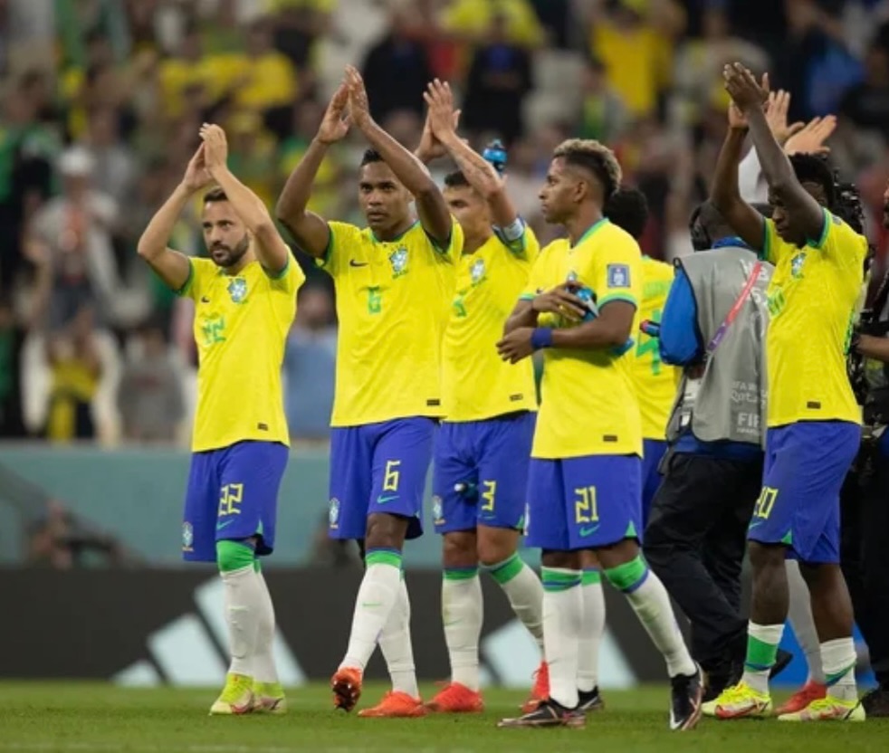 Carlo Ancelotti convocou a Seleção Brasileira pela última vez antes da Copa do Mundo. O técnico divulgou a lista de jogadores para a Data Fifa de março e concedeu coletiva de imprensa, nesta segunda-f