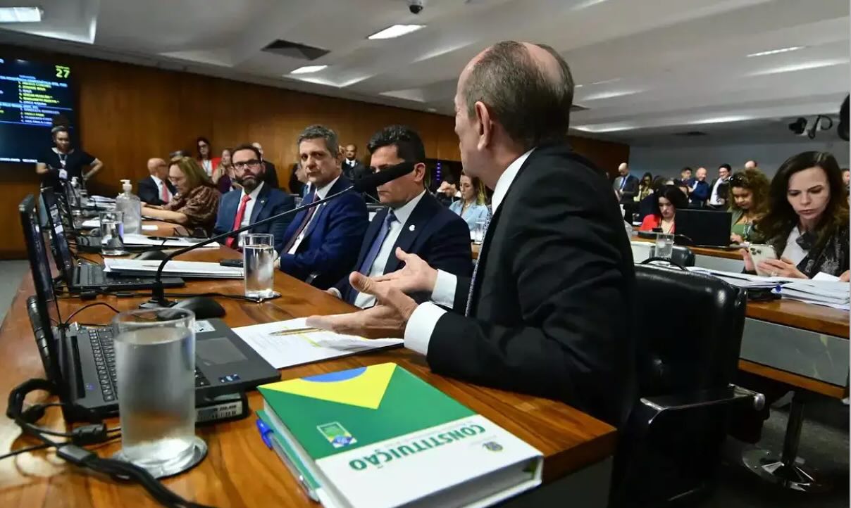 Comissão do Senado aprova o voto impresso no novo Código Eleitoral