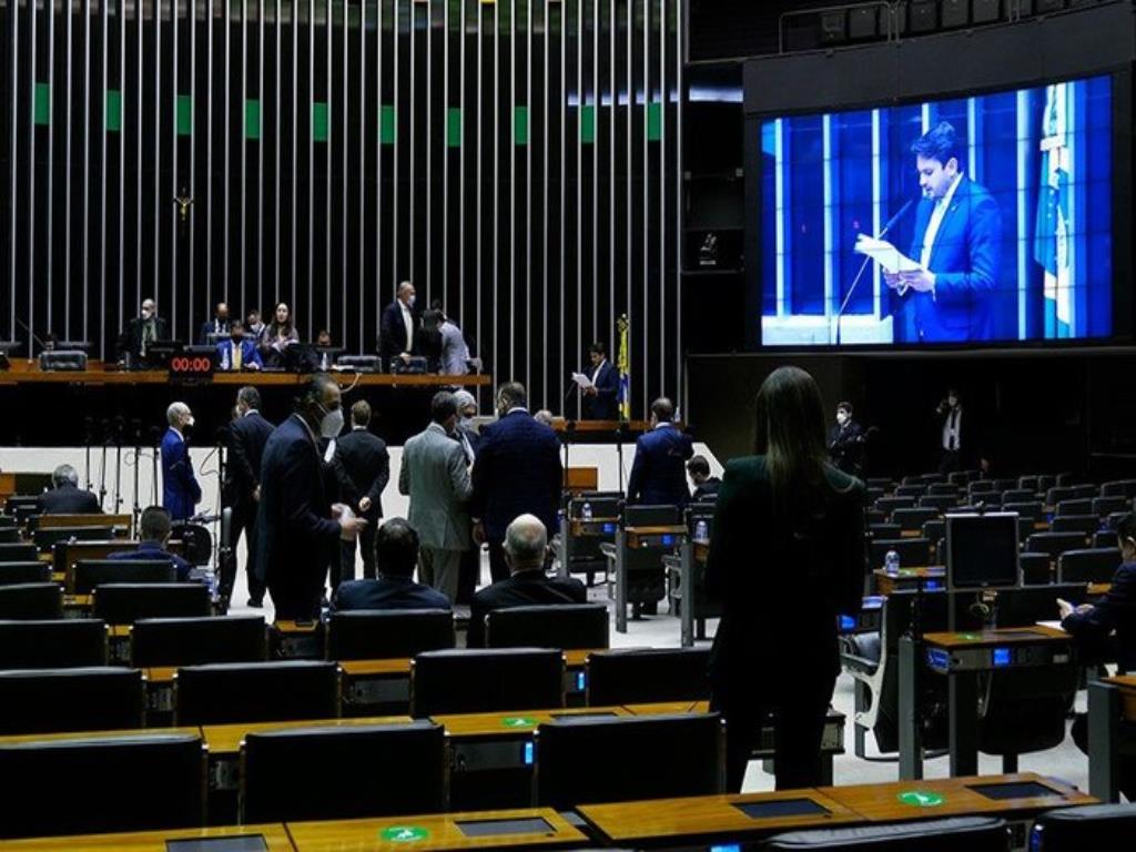 Como votaram os deputados gaúchos na lei que triplicou o fundo eleitoral