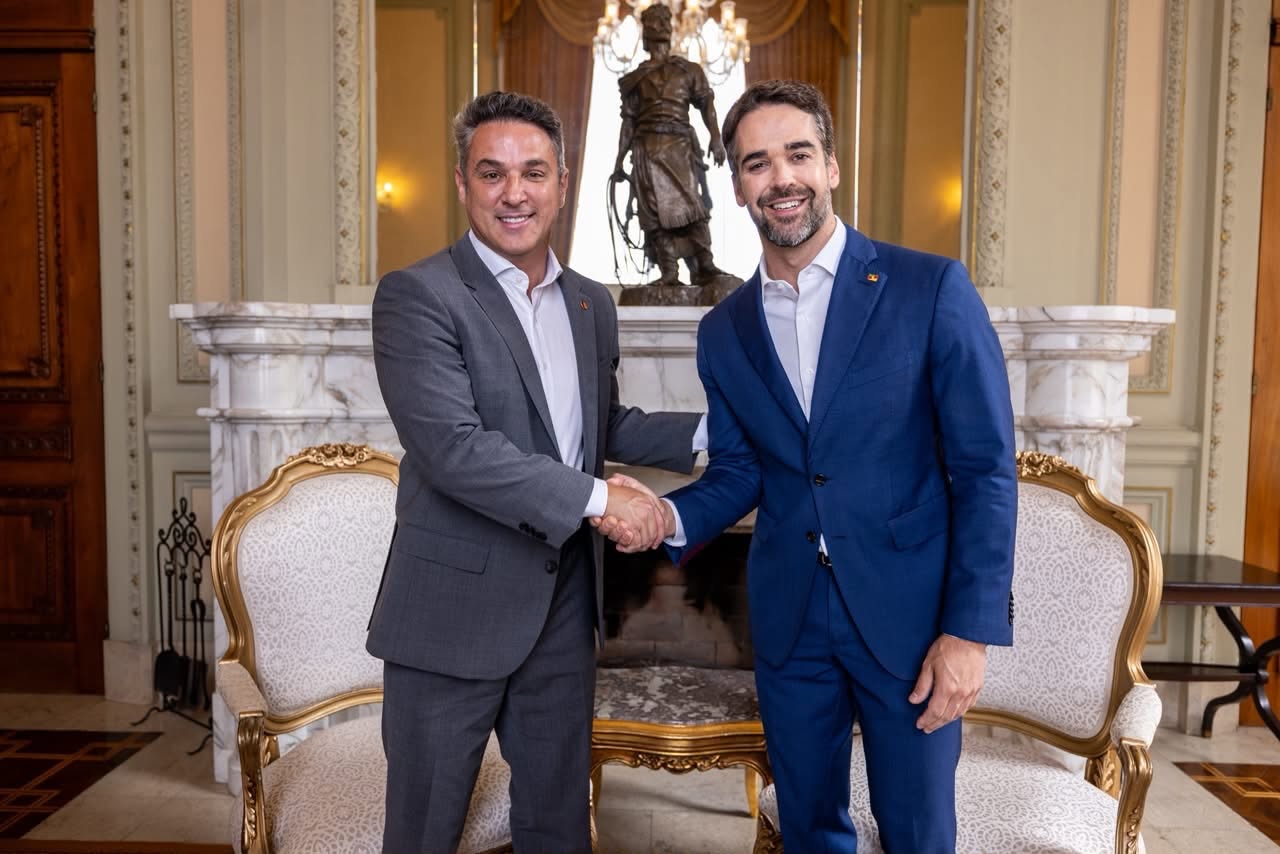 Eduardo Leite e Luciano Zucco iniciam transição de governo no RS