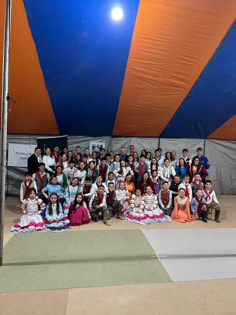 Formatura do curso de dança do CTG 22 de Novembro