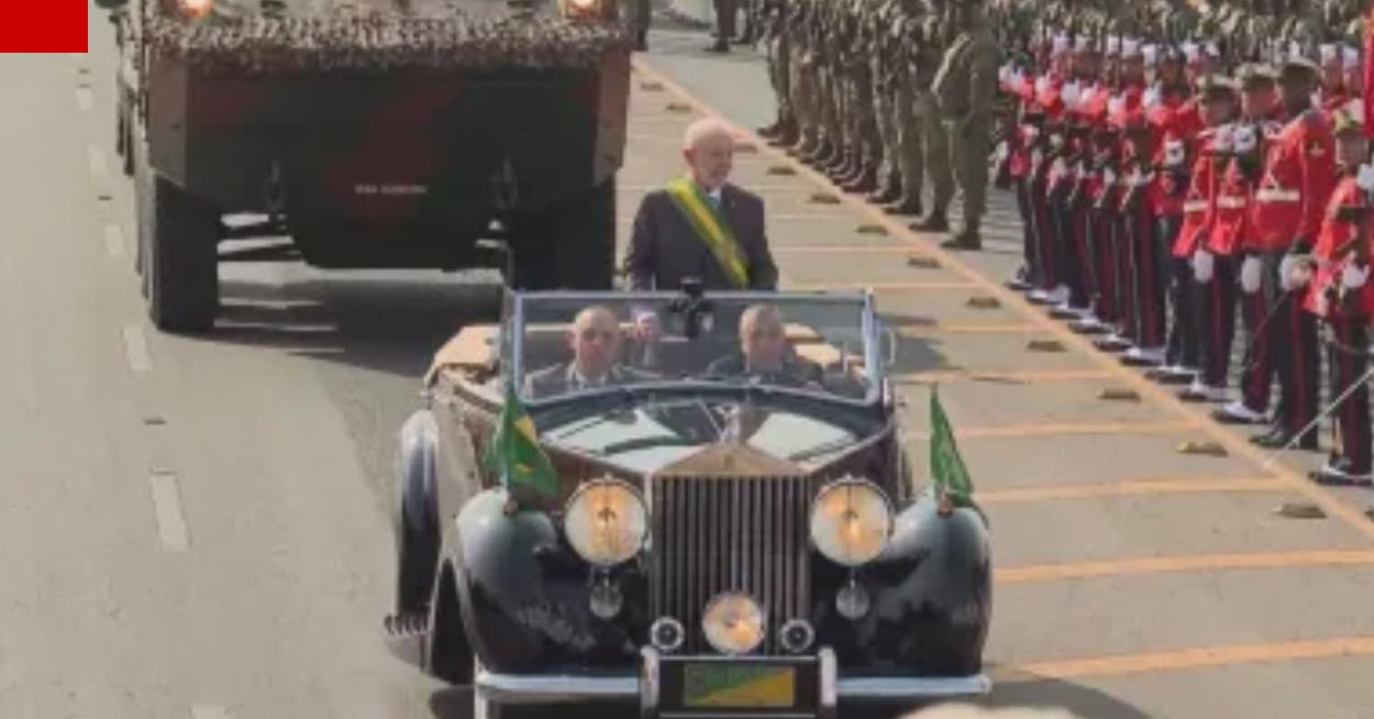 Lula e outras autoridades participam de desfile do 7 de Setembro na Esplanada