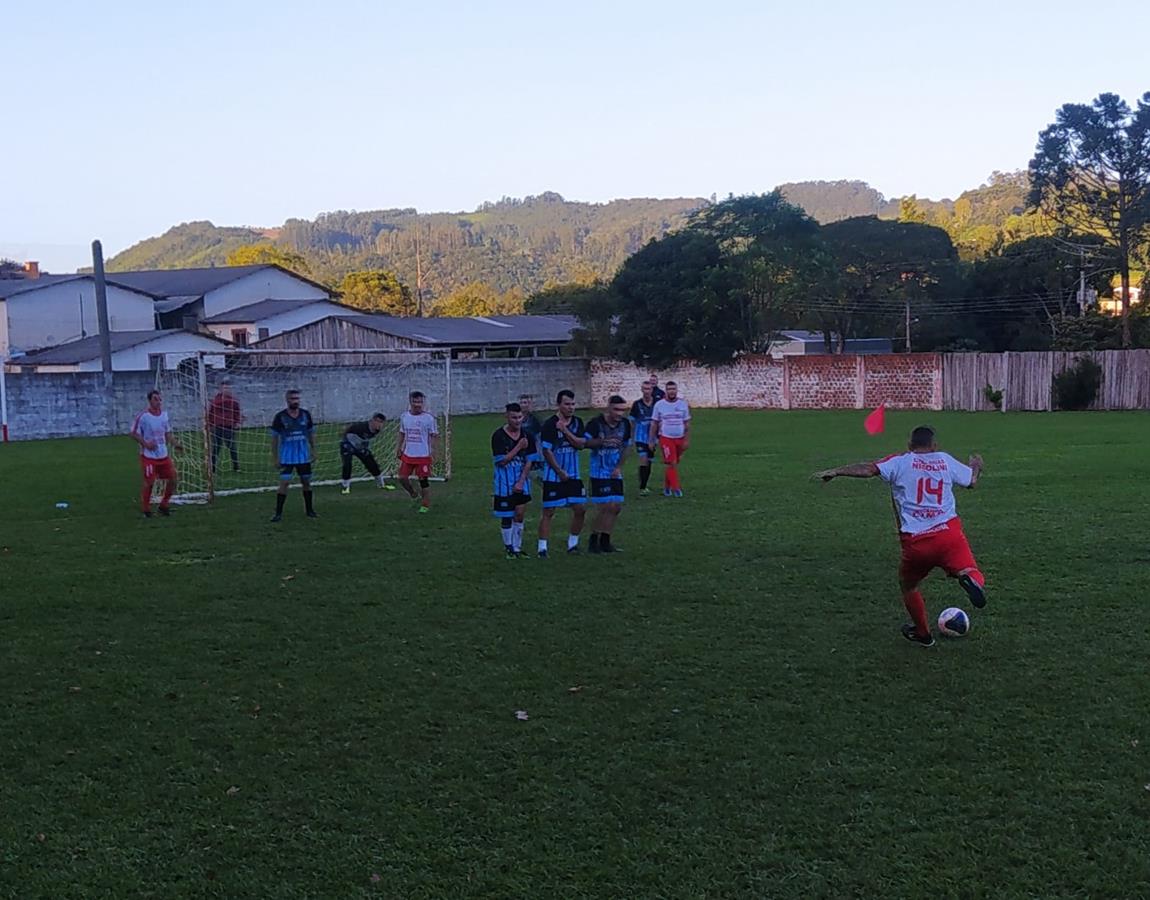 Resultado dos jogos do municipal de futebol 7 do sábado (21) 