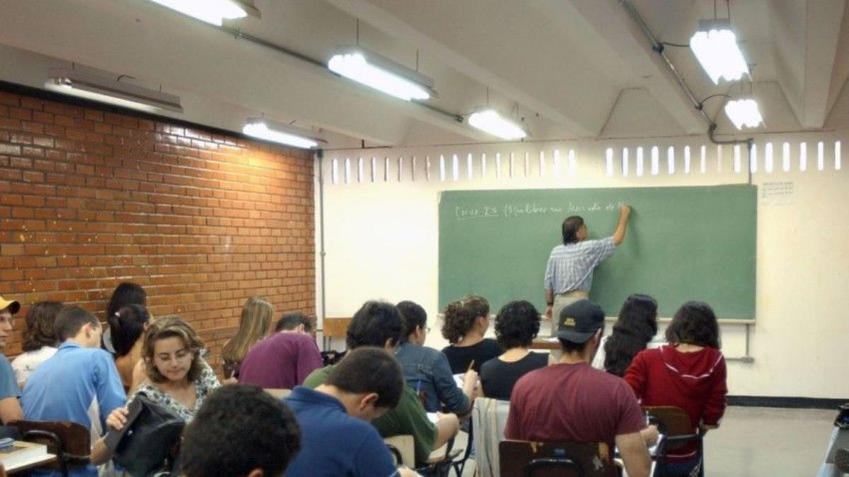 Educação