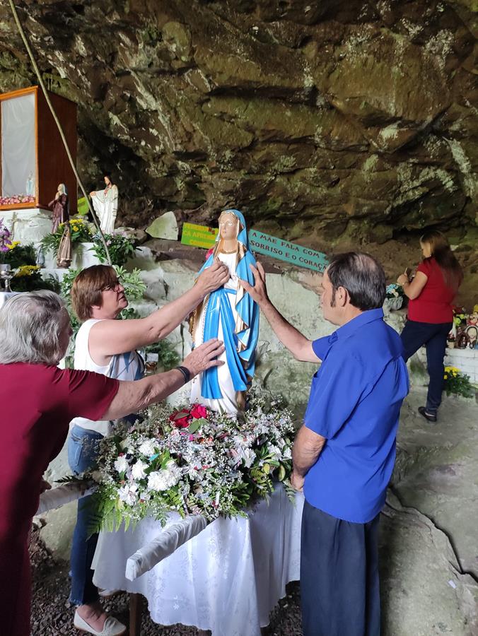 Sucesso de público marcou a festa da gruta de Campo Branco Progresso